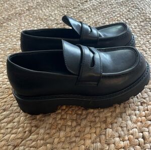 Vagabond Black Leather Loafers